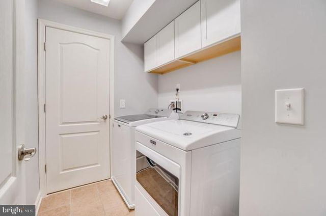 2291 KEW GARDENS DR, Woodbridge, VA 22191