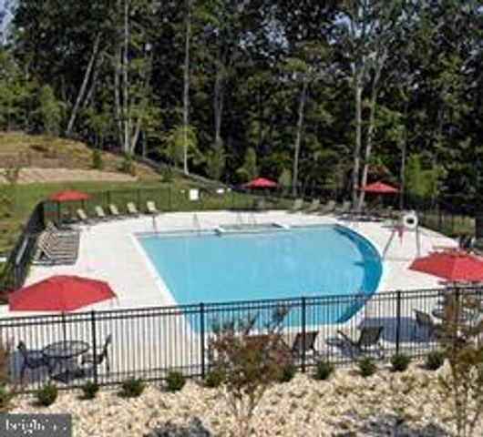 2291 KEW GARDENS DR, Woodbridge, VA 22191