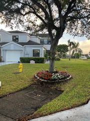 8471 NW 78th Ct 8471, Tamarac, FL 33321