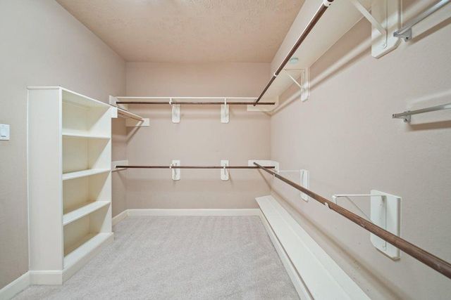 10015 Loch Courtney Lane, Houston, TX 77089