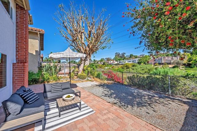 4502 Sierra Morena Ave, Carlsbad, CA 92010