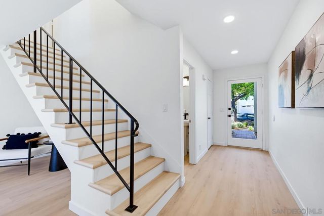 4502 Sierra Morena Ave, Carlsbad, CA 92010