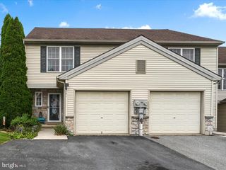 361 WILD CHERRY LN, Marietta, PA 17547