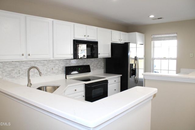 6306 Double Eagle Drive, Whitsett, NC 27377