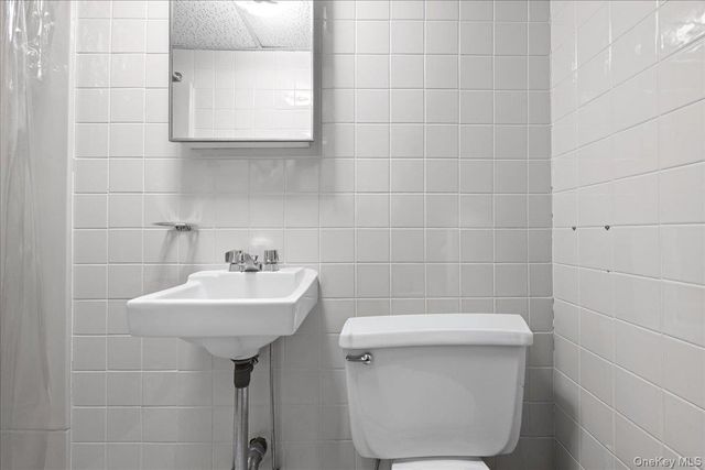 16365 23rd Avenue, Whitestone, NY 11357
