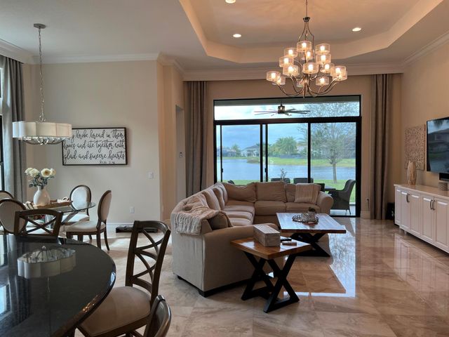 16831 Pavilion Way, Delray Beach, FL 33446