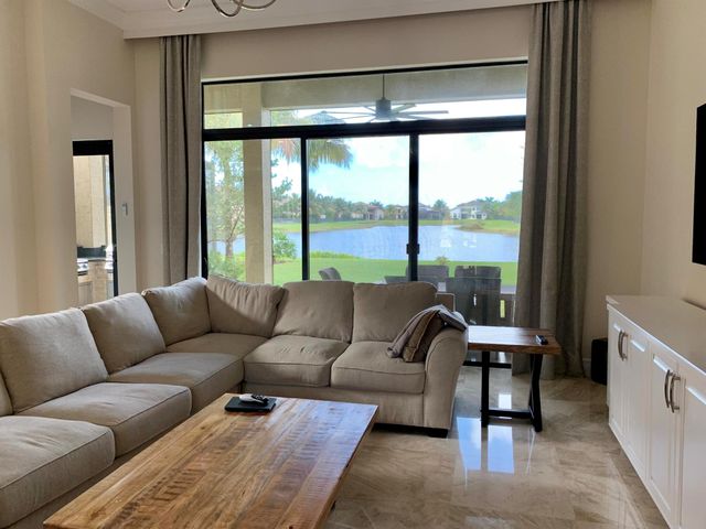 16831 Pavilion Way, Delray Beach, FL 33446