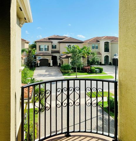 16831 Pavilion Way, Delray Beach, FL 33446