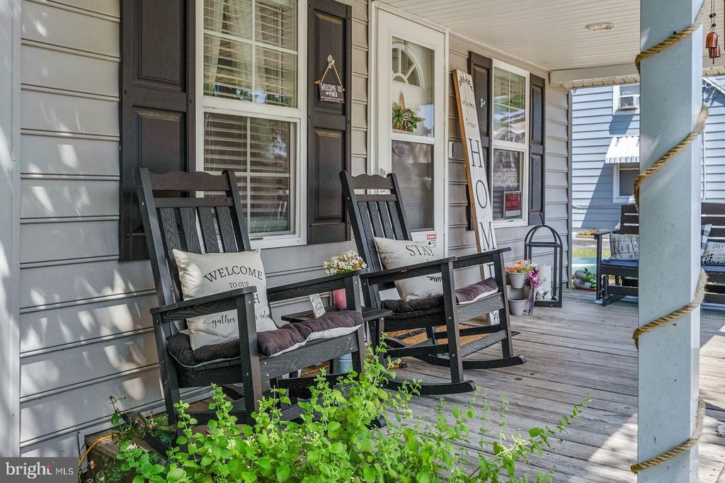 Image 5 of property listing at 208 CHURCH ST, Mardela Springs, MD 21837