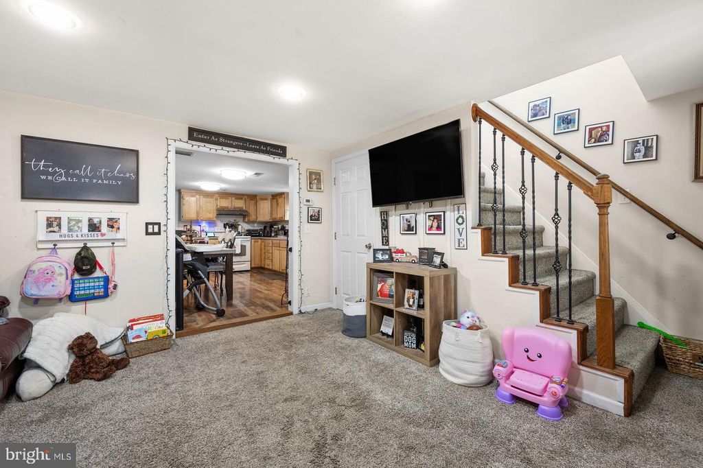 Image 8 of property listing at 208 CHURCH ST, Mardela Springs, MD 21837