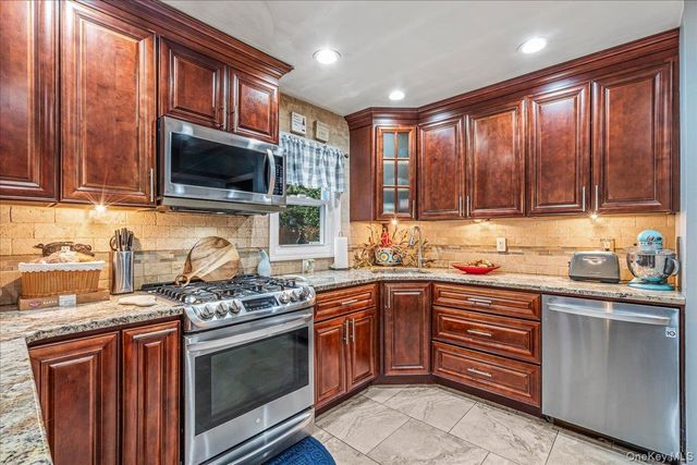 1031 Highland Street, Baldwin, NY 11510