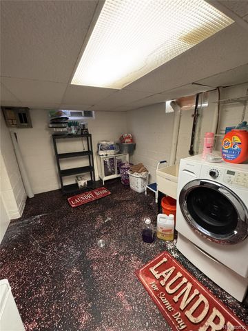 32974 Sheridan Street, Garden City, MI 48135