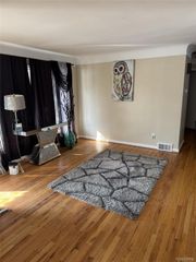 32974 Sheridan Street, Garden City, MI 48135