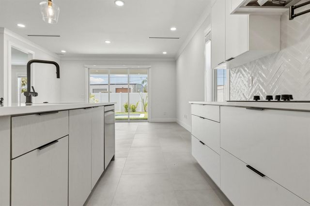 1022 Miami Boulevard, Delray Beach, FL 33483