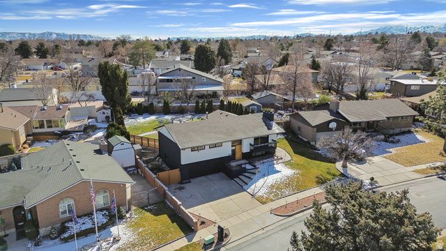 2569 W 5645 S, Taylorsville, UT 84129