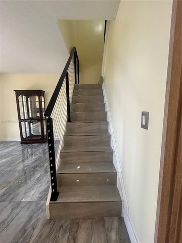 254 Riverwalk Cir, Sunrise, FL 33326
