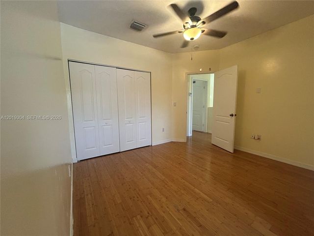 254 Riverwalk Cir, Sunrise, FL 33326