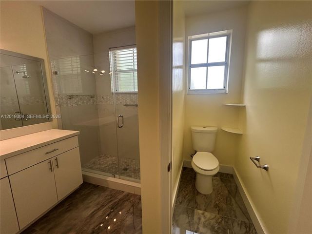 254 Riverwalk Cir, Sunrise, FL 33326