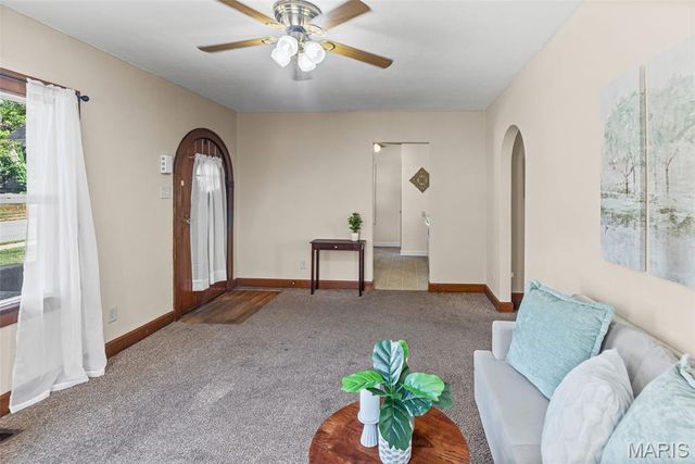 1521 Seminary Street, Alton, IL 62002