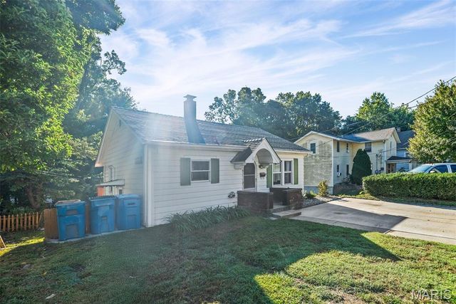 1521 Seminary Street, Alton, IL 62002