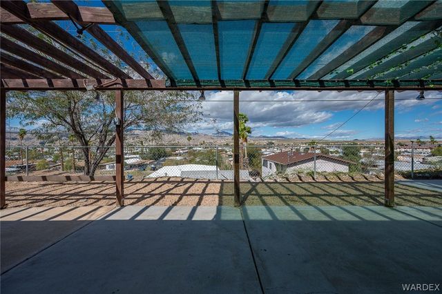 1125 Zircon Avenue, Bullhead City, AZ 86442