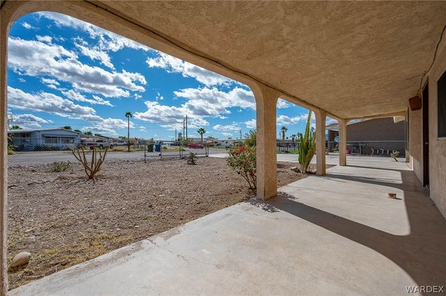 1125 Zircon Avenue, Bullhead City, AZ 86442