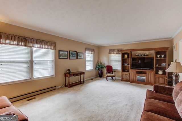 4834 Flat Creek Road, Oakwood, GA 30566