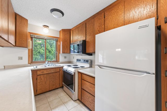 14310 14th Avenue N, Plymouth, MN 55447