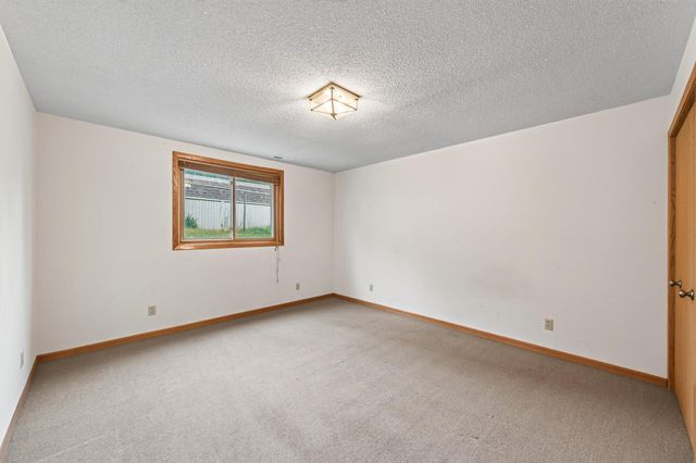 14310 14th Avenue N, Plymouth, MN 55447