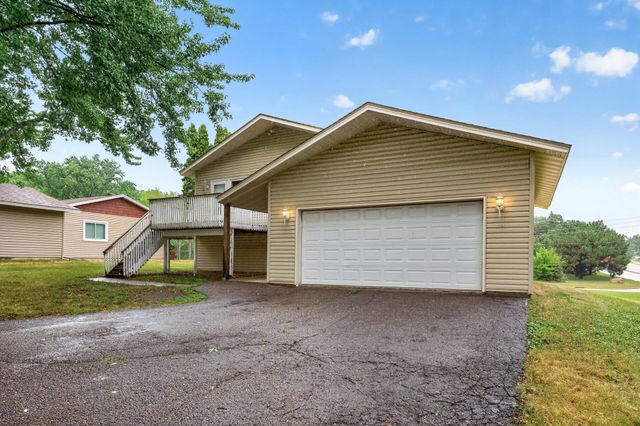 14310 14th Avenue N, Plymouth, MN 55447