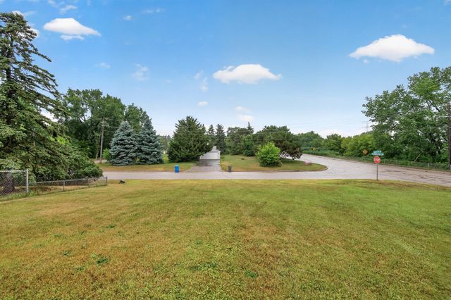 14310 14th Avenue N, Plymouth, MN 55447