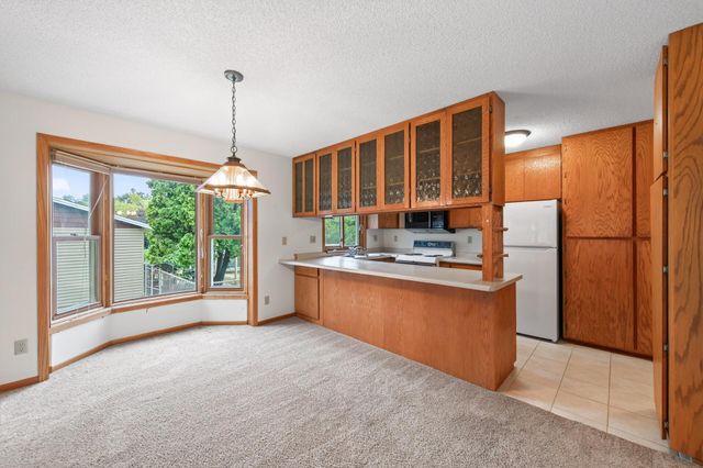 14310 14th Avenue N, Plymouth, MN 55447