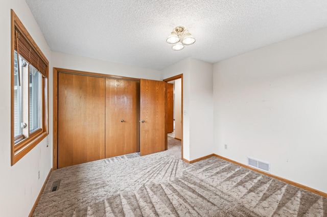 14310 14th Avenue N, Plymouth, MN 55447
