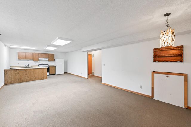 14310 14th Avenue N, Plymouth, MN 55447