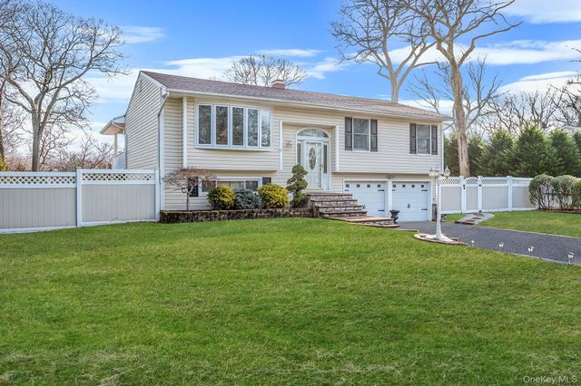 131 Joline Road, Port Jefferson Station, NY 11776