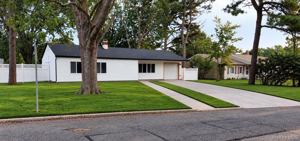 9 Balsam Drive, Medford, NY 11763 — exterior