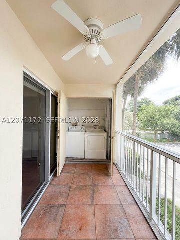 470 S Park Rd 7-207, Hollywood, FL 33021