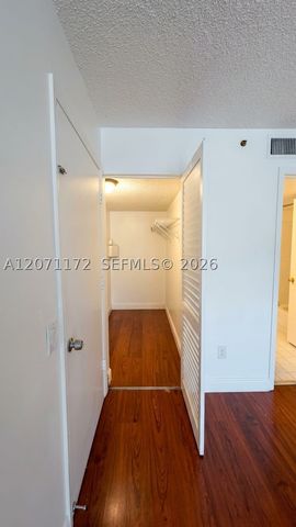 470 S Park Rd 7-207, Hollywood, FL 33021