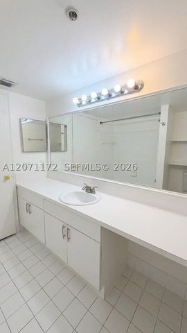 470 S Park Rd 7-207, Hollywood, FL 33021