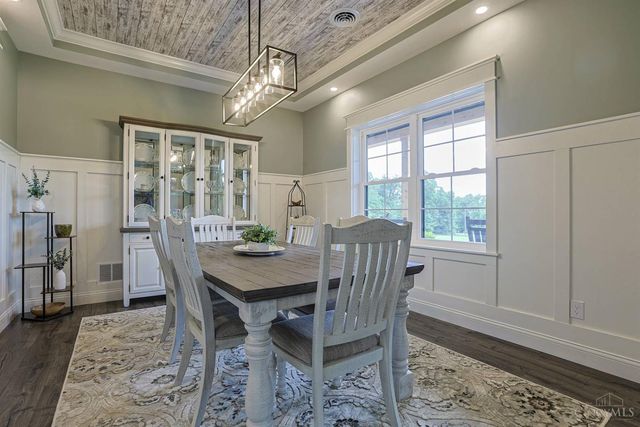 15607 Ireland Road, Moores Hill, IN 47032