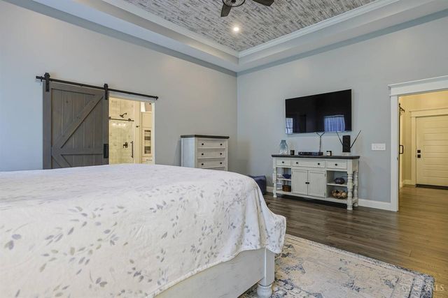 15607 Ireland Road, Moores Hill, IN 47032