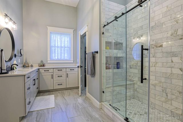 15607 Ireland Road, Moores Hill, IN 47032