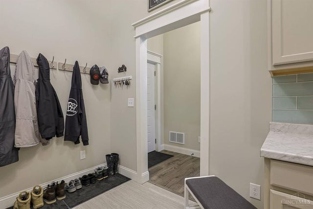 15607 Ireland Road, Moores Hill, IN 47032