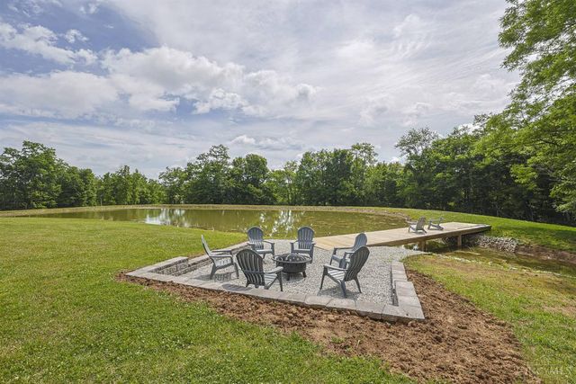 15607 Ireland Road, Moores Hill, IN 47032