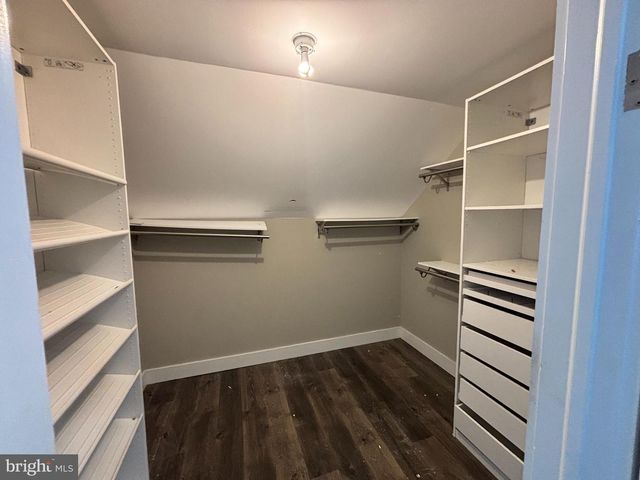 283 CEDAR RD, Mullica Hill, NJ 08062