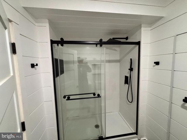 283 CEDAR RD, Mullica Hill, NJ 08062