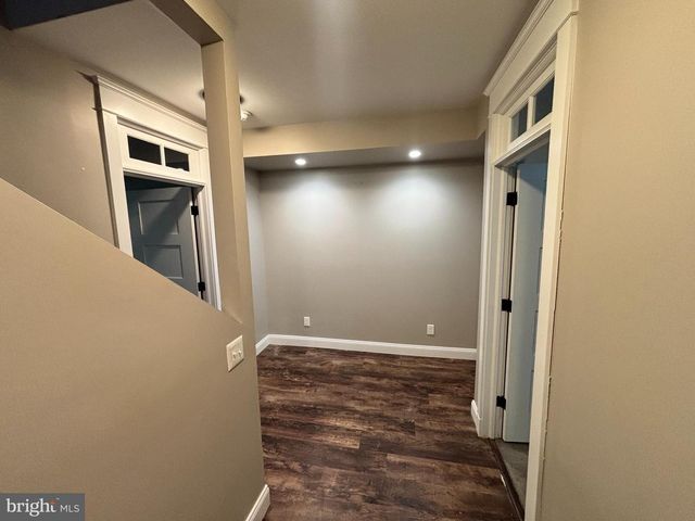 283 CEDAR RD, Mullica Hill, NJ 08062