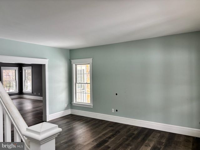 283 CEDAR RD, Mullica Hill, NJ 08062