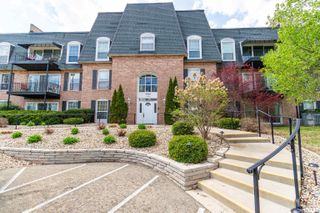 4900 N Knoxville Ave Apt 111A, Peoria, IL 61614