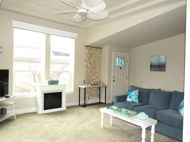 303 Kingsley Drive, Grants Pass, OR 97526